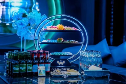 襄樊高端KTV招聘模特好上班,提供住宿每天轻松上班